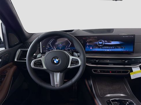 New 2026 BMW X7 xDrive40i w/ Executive Package image 26