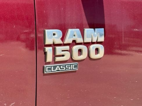 Used 2019 RAM 1500 Tradesman w/ Chrome Plus Package RWD image 9