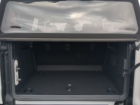 New 2025 Ford Bronco 4-Door image 11