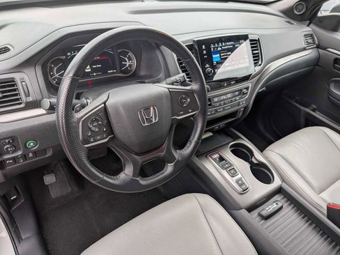 Certified 2023 Honda Passport EX-L image 2