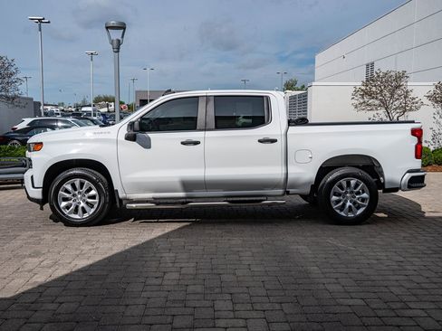 Used 2022 Chevrolet Silverado 1500 Custom RWD image 8