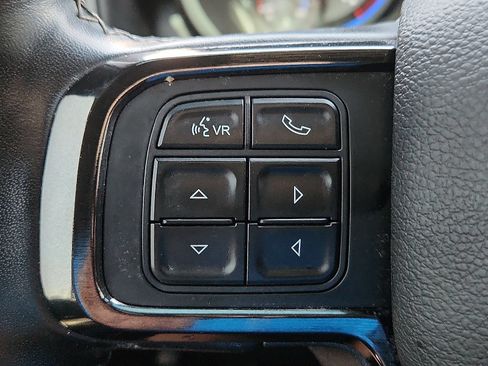 Used 2022 RAM 2500 Limited AWD/4WD image 18