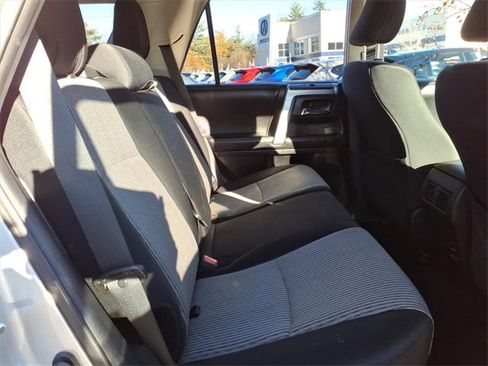 Used 2015 Toyota 4Runner SR5 image 8