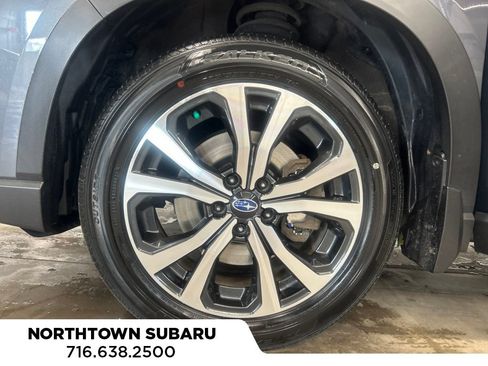 Used 2020 Subaru Forester Limited AWD/4WD image 30