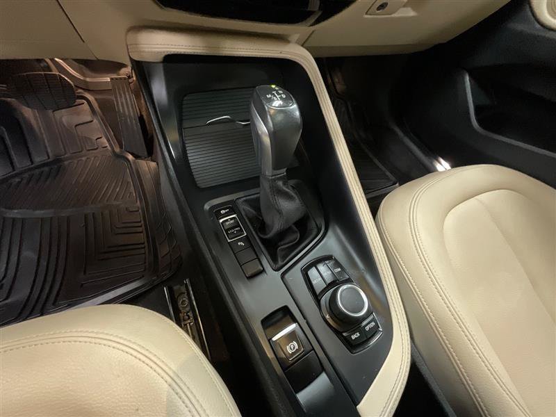 Used 2018 BMW X1 sDrive28i FWD image 15