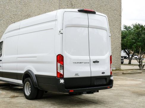 Used 2022 Ford Transit 350 148 High Roof Extended AWD image 15