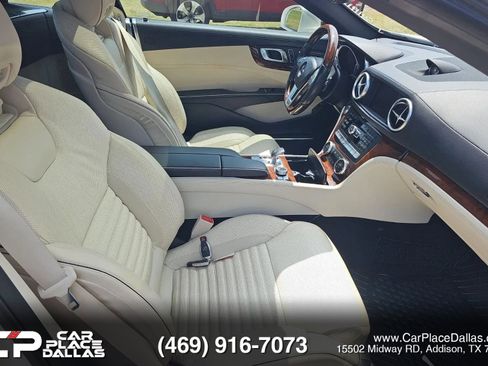Used 2015 Mercedes-Benz SL 400 w/ Premium I Package image 8