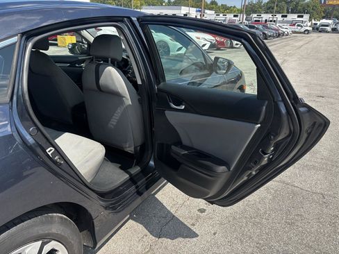 Used 2018 Honda Civic LX image 11