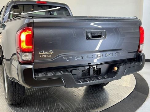 Used 2021 Toyota Tacoma SR image 7