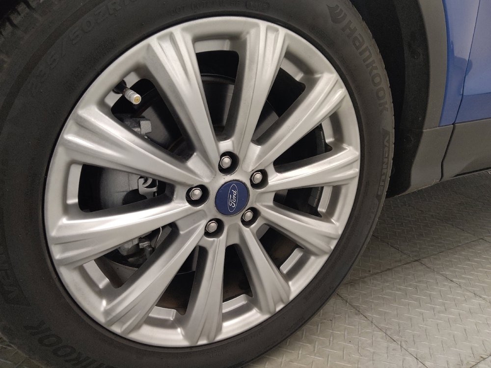 Used 2017 Ford Escape Titanium w/ Equipment Group 301A FWD image 31
