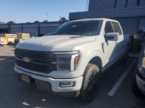 Used 2024 Ford F150 Platinum w/ Equipment Group 702A High image 3