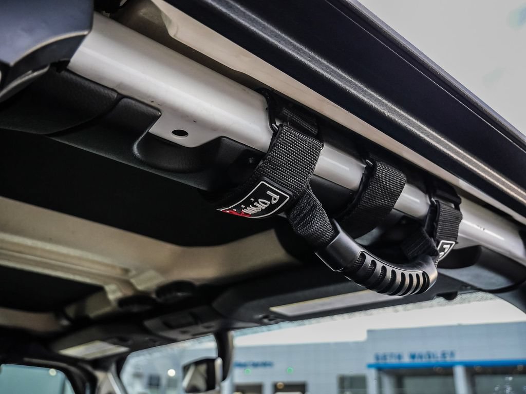 Used 2021 Jeep Gladiator Mojave AWD/4WD image 17