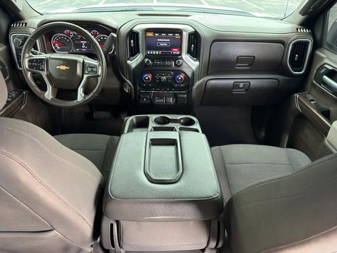 Used 2019 Chevrolet Silverado 1500 LT w/ Texas Edition RWD image 18