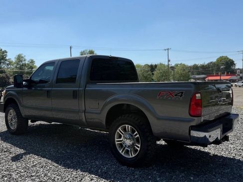 Used 2014 Ford F250 XLT w/ XLT Value Package image 5