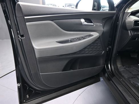 Used 2023 Hyundai Santa Fe SE image 15