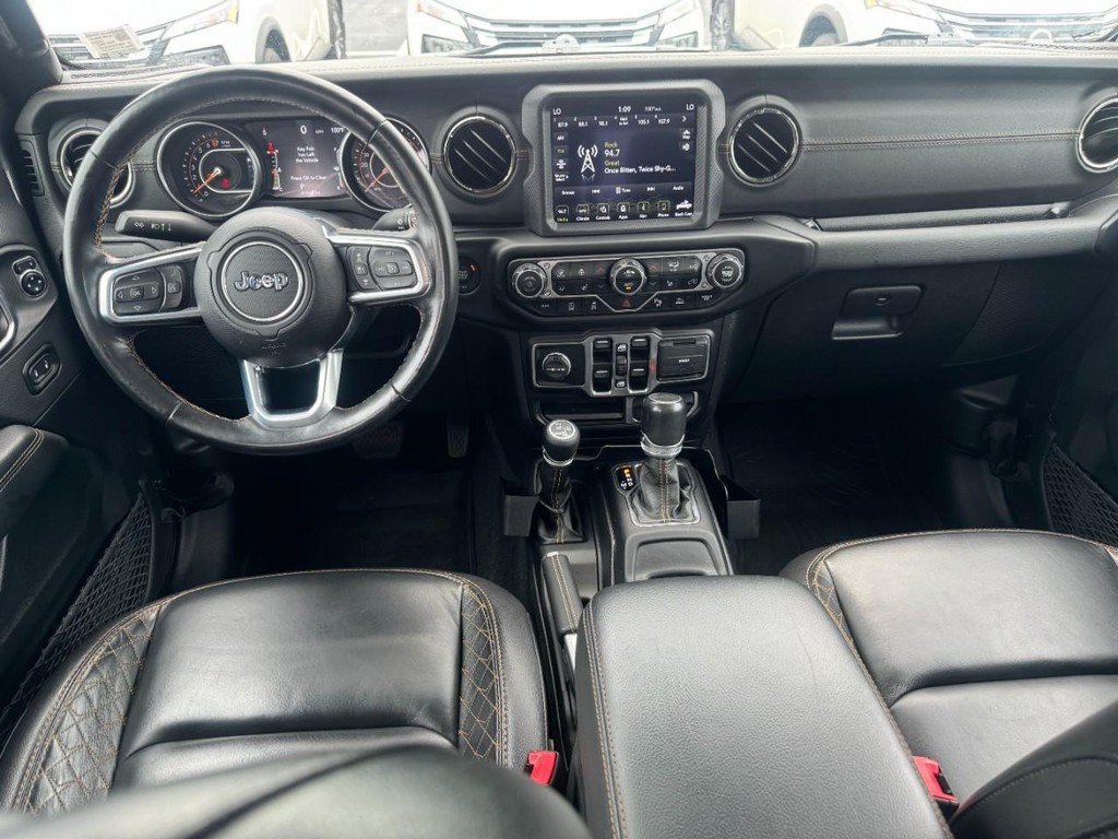 Used 2021 Jeep Gladiator Overland AWD/4WD image 11
