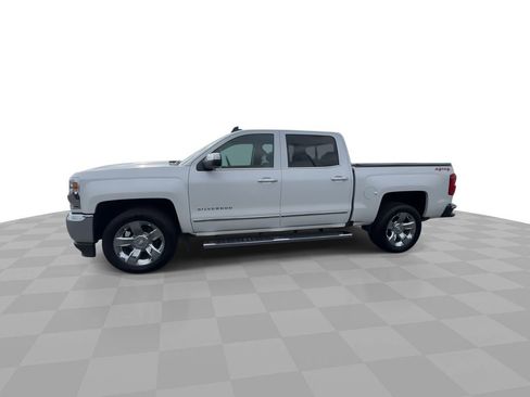 Used 2018 Chevrolet Silverado 1500 LTZ w/ Sport Package AWD/4WD image 4