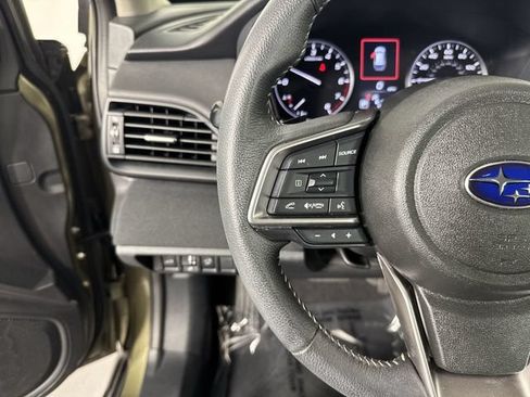 Used 2025 Subaru Outback Premium w/ Popular Package #1A AWD/4WD image 12