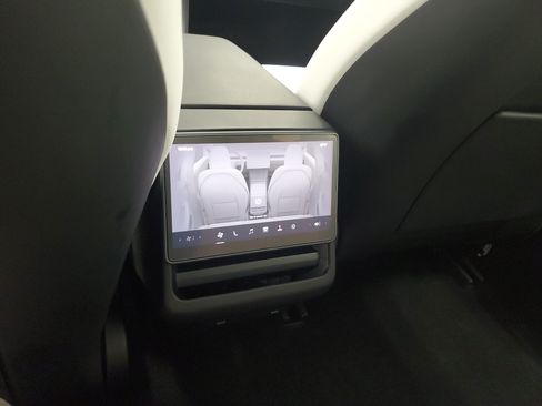 Used 2025 Tesla Model 3 Long Range RWD image 13