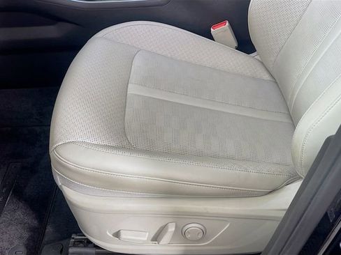 Used 2024 Kia Sorento EX w/ Panoramic Sunroof Package FWD image 20