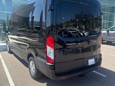 Used 2025 Ford Transit 350 XLT RWD image 7