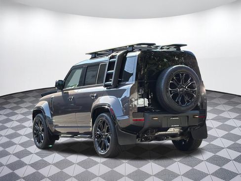 New 2026 Land Rover Defender 110 OCTA AWD/4WD image 3