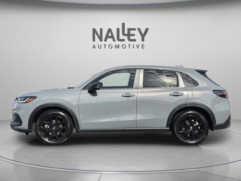 Used 2025 Honda HR-V Sport image 3