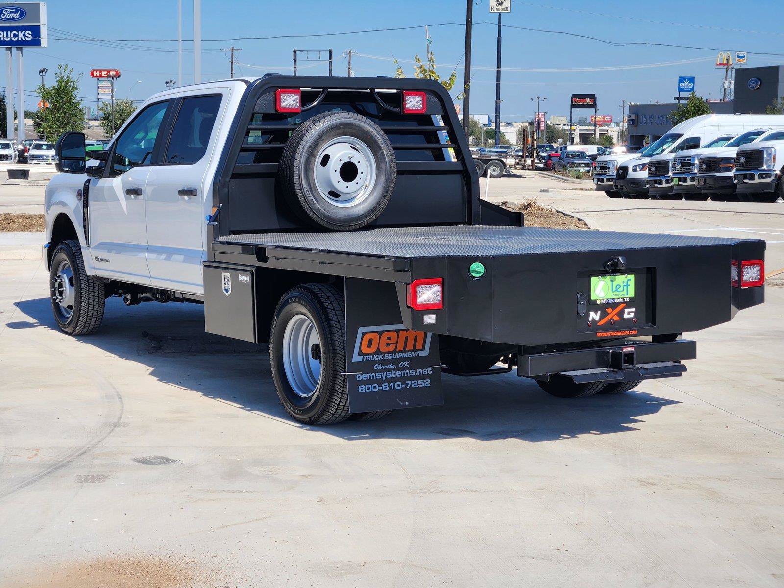 New 2027 Ford F350 XL w/ XL Chrome Package AWD/4WD image 4
