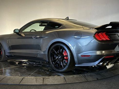Used 2020 Ford Mustang Shelby GT500 w/ Technology Package RWD image 26