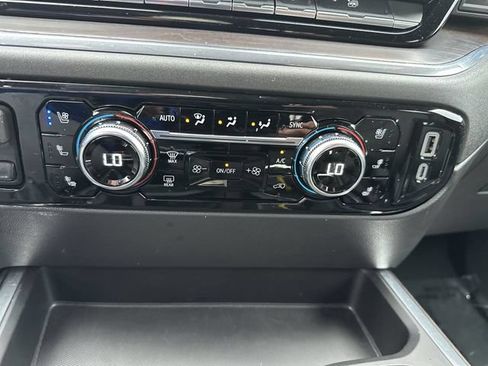 Used 2024 GMC Sierra 1500 SLT w/ SLT Premium Package AWD/4WD image 19