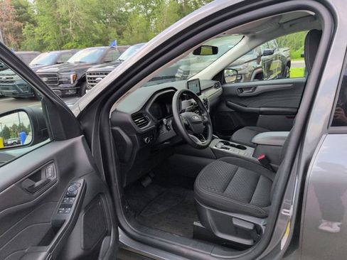 Certified 2025 Ford Escape Active w/ Cold Weather Package AWD/4WD image 28