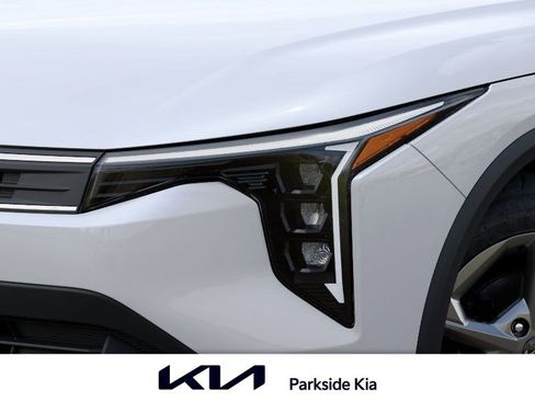 New 2026 Kia K4 FWD image 10