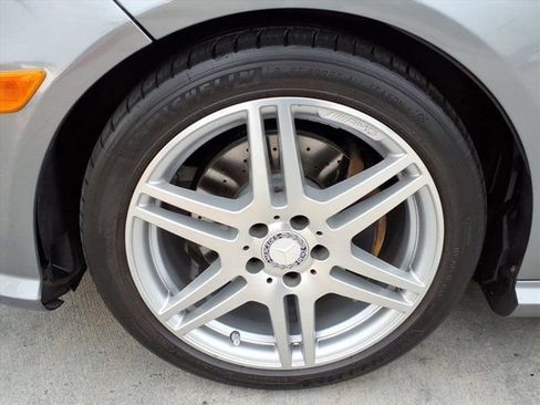 Used 2010 Mercedes-Benz E 350 Sedan image 25