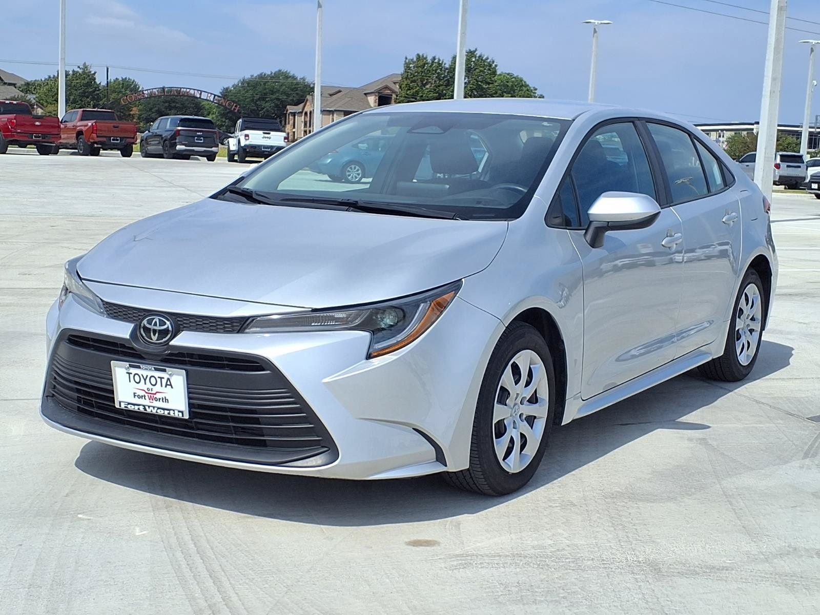Used 2026 Toyota Corolla LE FWD image 3