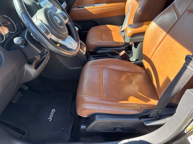 Used 2017 Jeep Compass High Altitude AWD/4WD image 16