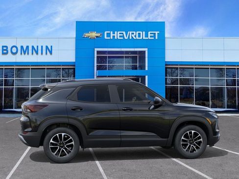 New 2026 Chevrolet TrailBlazer LT AWD/4WD image 6