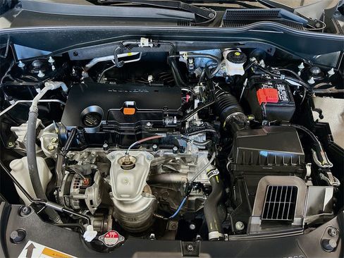 Used 2025 Honda HR-V Sport image 26