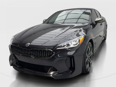 Used 2020 Kia Stinger GT RWD image 4