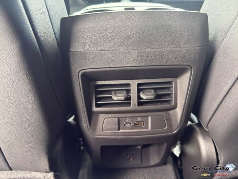 Used 2025 GMC Canyon Elevation w/ Convenience Package AWD/4WD image 12