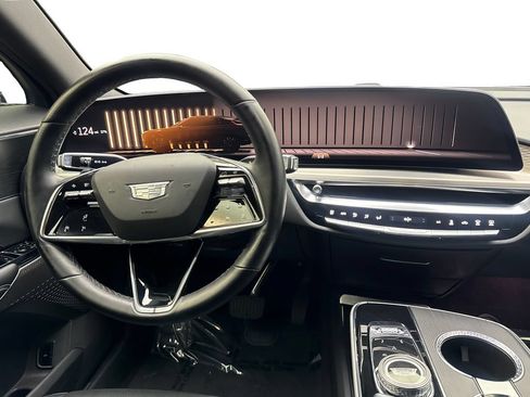 Used 2024 Cadillac Lyriq Luxury RWD image 52