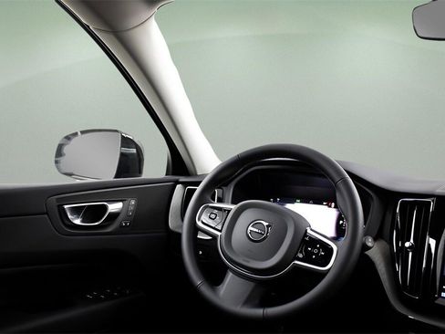 New 2025 Volvo XC60 T8 Plus w/ Protection Package Premier image 33