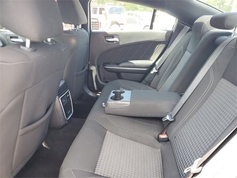 Used 2023 Dodge Charger SXT image 9