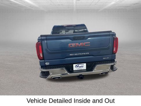 Used 2024 GMC Sierra 1500 SLT w/ SLT Premium Plus Package AWD/4WD image 11