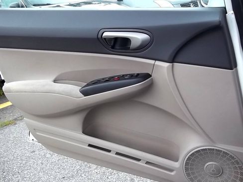 Used 2010 Honda Civic LX image 14