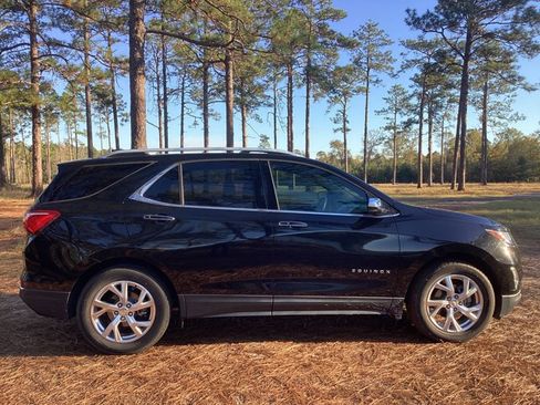 Used 2021 Chevrolet Equinox Premier image 6