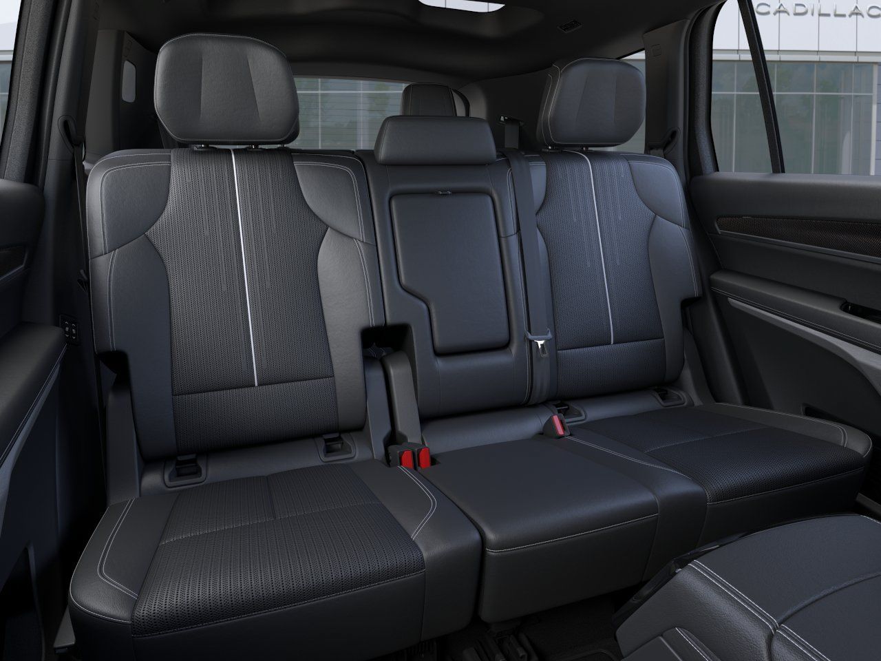 New 2027 Cadillac Vistiq Luxury AWD/4WD image 17