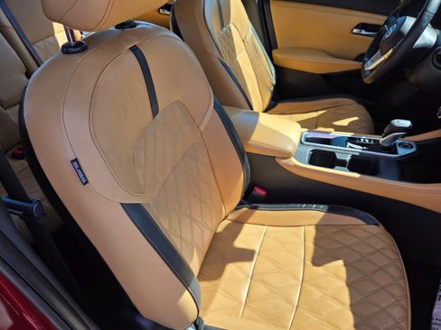 Used 2020 Nissan Sentra SV w/ SV Premium Package FWD image 14