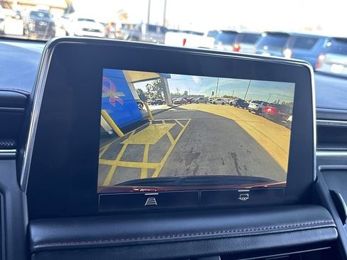 Used 2022 Chevrolet Tahoe RST image 38