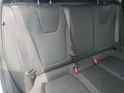 Used 2024 Buick Encore GX Preferred FWD image 22