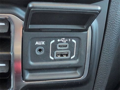 Certified 2021 Jeep Wrangler Unlimited Sahara image 23